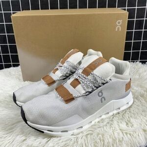 On Running Women's Shoes in White and Brown